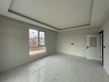 AFYON ÜÇOK EMLAKTAN MAREŞAL F ÇAKMAK MAH KİRALIK SIFIR LÜX 3+1 ARAKAT EBEBEYN BANYOLU DAİRE