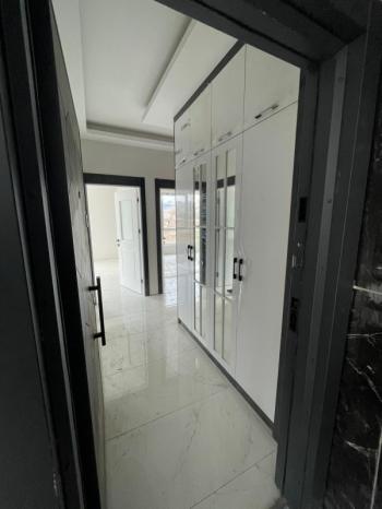 AFYON ÜÇOK EMLAKTAN MAREŞAL F ÇAKMAK MAH KİRALIK SIFIR LÜX 3+1 EBEBEYN BANYOLU DAİRE