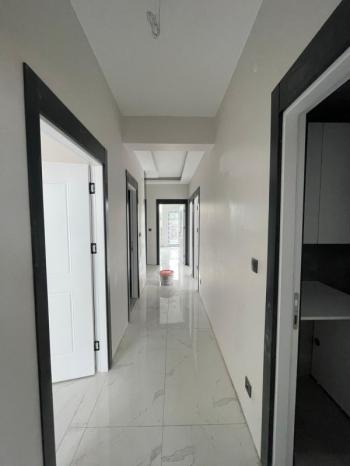 AFYON ÜÇOK EMLAKTAN MAREŞAL F ÇAKMAK MAH KİRALIK SIFIR LÜX 3+1 EBEBEYN BANYOLU DAİRE