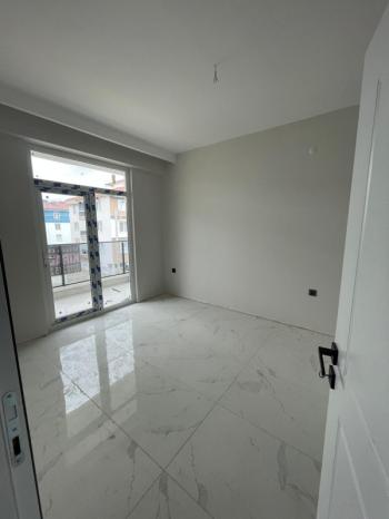 AFYON ÜÇOK EMLAKTAN MAREŞAL F ÇAKMAK MAH KİRALIK SIFIR LÜX 3+1 EBEBEYN BANYOLU DAİRE