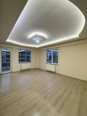 AFYON ÜÇOK EMLAKTAN UYDUKENT SELÇUKLU MAH KİRALIK ARAKAT LÜX 3+1 DAİRE