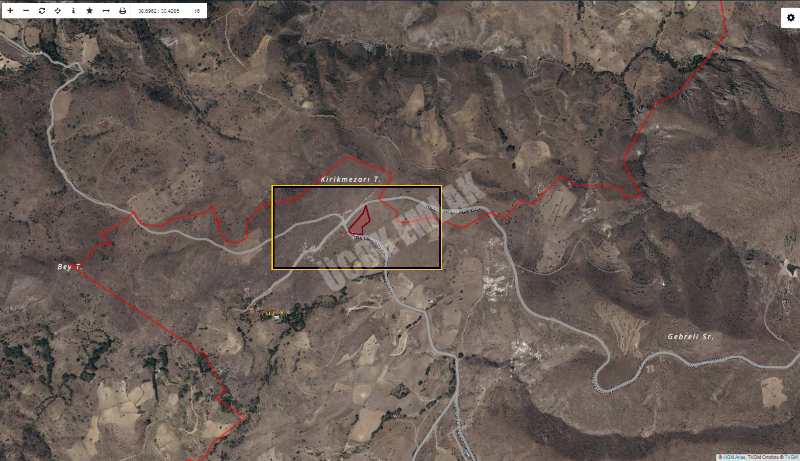 AFYON ÜÇOK EMLAKTAN BÜYÜKKALECİK KOCATEPE MEVKİNDE   3.383M² SATILIK TARLA
