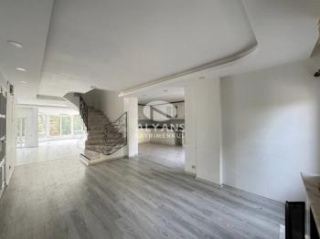 ALYANS'TAN YEŞİLE DOYACAĞINIZ ÖZEL BAHÇELİ MASRAFSIZ TRİPLEX 5+2