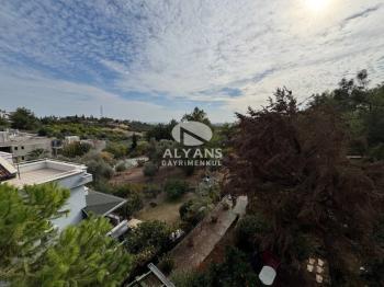 ALYANS'TAN YEŞİLE DOYACAĞINIZ ÖZEL BAHÇELİ MASRAFSIZ TRİPLEX 5+2