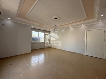 ALYANSTAN DENİZE YÜRÜME MESAFESİNDE SİTE İÇİ BAĞIMSIZ MUTFAK 3+1