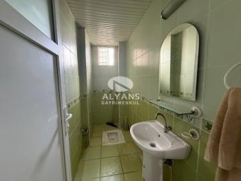 ALYANSTAN DENİZE YÜRÜME MESAFESİNDE SİTE İÇİ BAĞIMSIZ MUTFAK 3+1