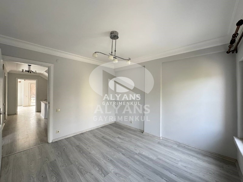 ALYANS'TAN YEŞİLE DOYACAĞINIZ ÖZEL BAHÇELİ MASRAFSIZ TRİPLEX 5+2