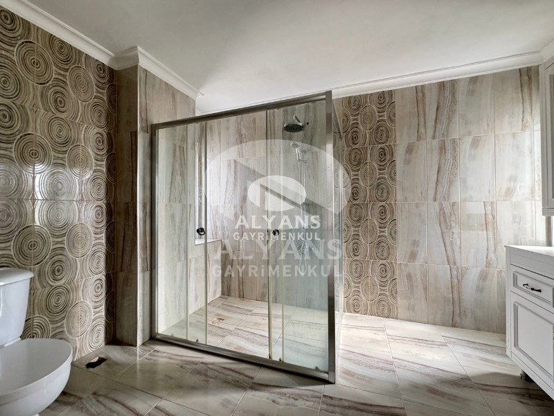 ALYANS'TAN YEŞİLE DOYACAĞINIZ ÖZEL BAHÇELİ MASRAFSIZ TRİPLEX 5+2