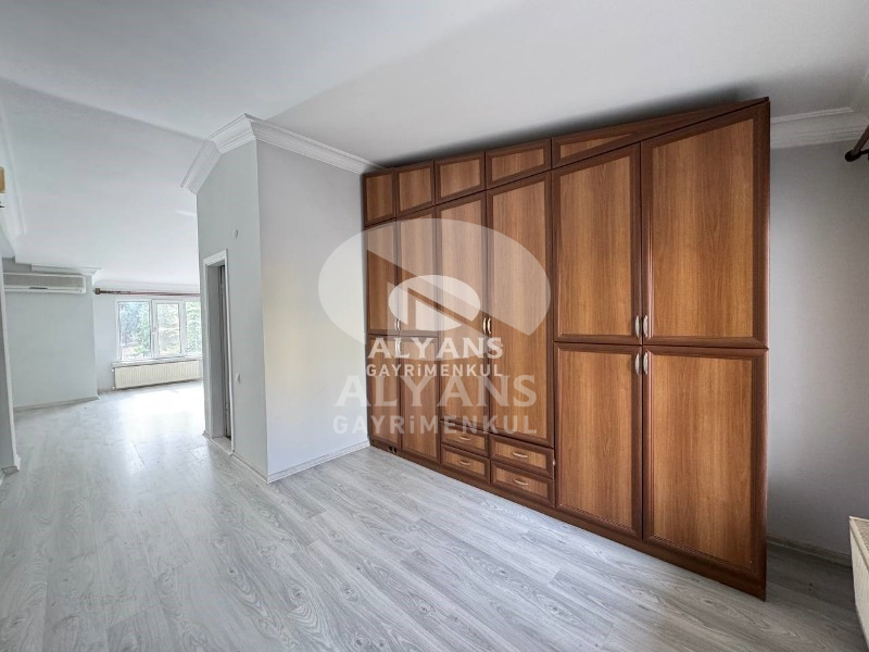 ALYANS'TAN YEŞİLE DOYACAĞINIZ ÖZEL BAHÇELİ MASRAFSIZ TRİPLEX 5+2