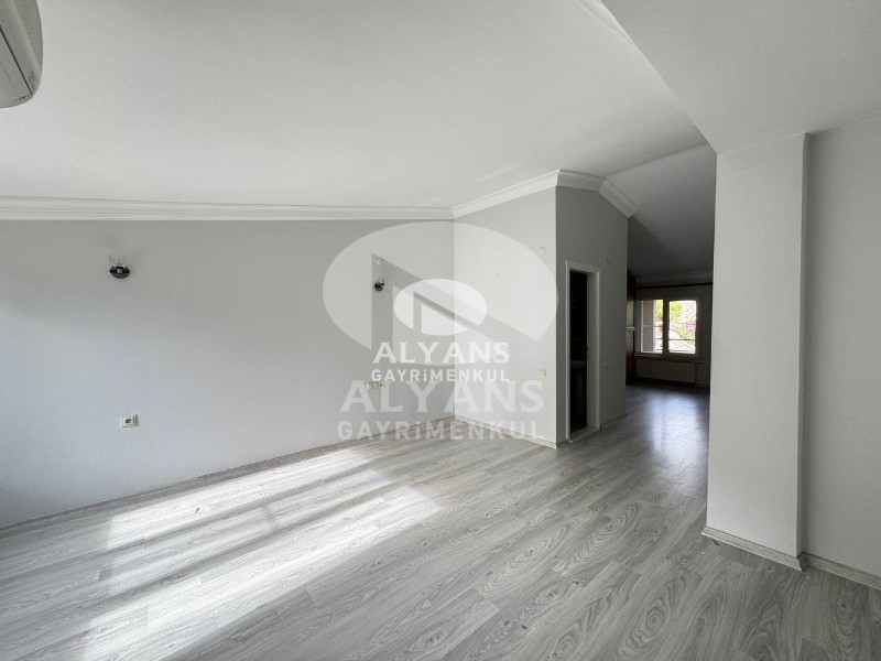 ALYANS'TAN YEŞİLE DOYACAĞINIZ ÖZEL BAHÇELİ MASRAFSIZ TRİPLEX 5+2