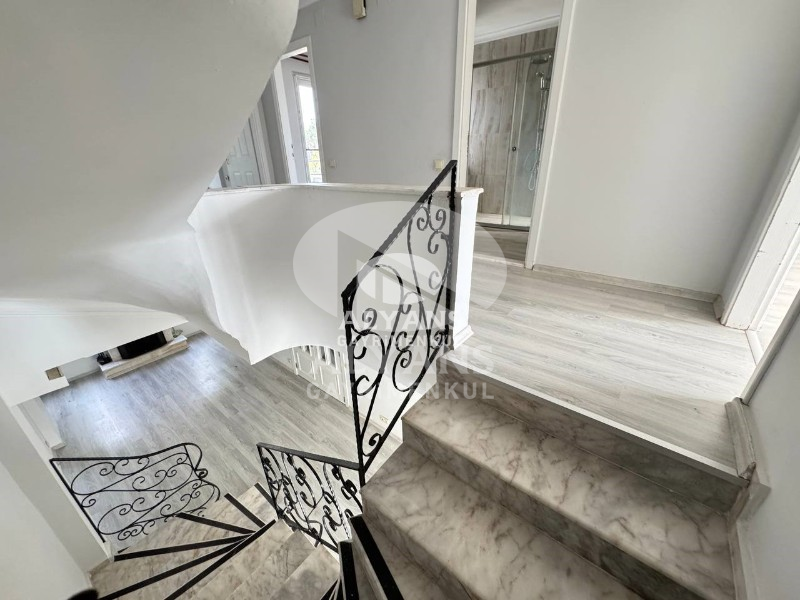 ALYANS'TAN YEŞİLE DOYACAĞINIZ ÖZEL BAHÇELİ MASRAFSIZ TRİPLEX 5+2