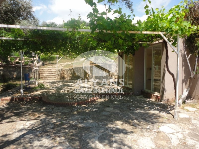 ALYANS'TAN YEŞİLE DOYACAĞINIZ ÖZEL BAHÇELİ MASRAFSIZ TRİPLEX 5+2