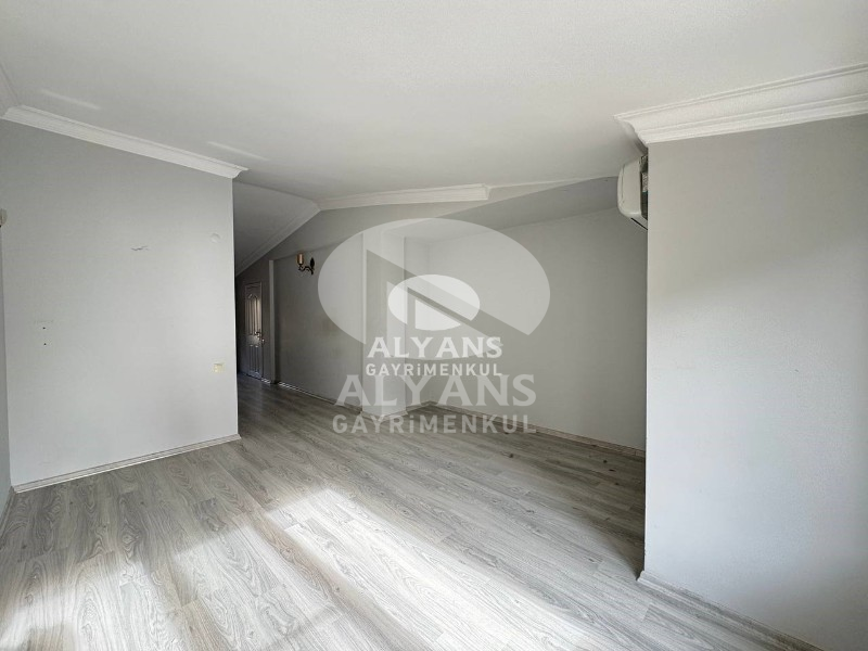 ALYANS'TAN YEŞİLE DOYACAĞINIZ ÖZEL BAHÇELİ MASRAFSIZ TRİPLEX 5+2