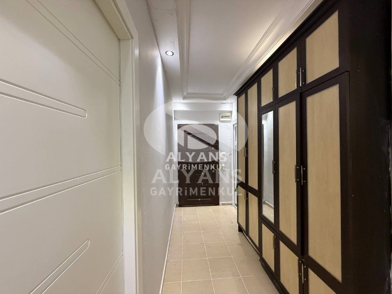 ALYANSTAN DENİZE YÜRÜME MESAFESİNDE SİTE İÇİ BAĞIMSIZ MUTFAK 3+1