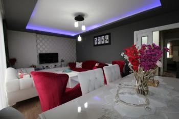 ASLAN'DAN MEZİTLİ'DE YÜKSEK KAT, FERAH CEPHELİ, 3+1 FIRSAT DAİRE