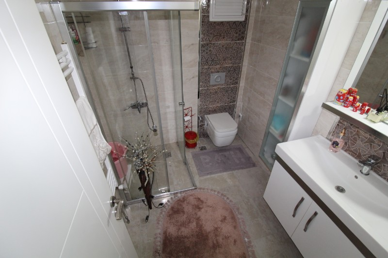 ASLAN'DAN MEZİTLİ'DE YÜKSEK KAT, FERAH CEPHELİ, 3+1 FIRSAT DAİRE