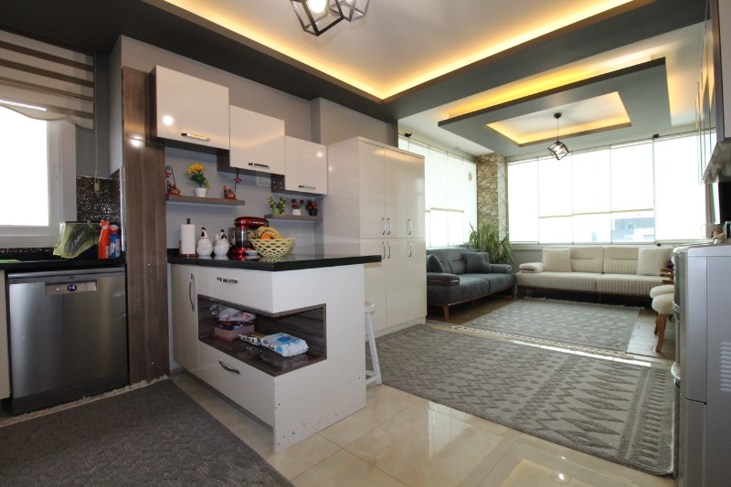 ASLAN'DAN MEZİTLİ'DE YÜKSEK KAT, FERAH CEPHELİ, 3+1 FIRSAT DAİRE