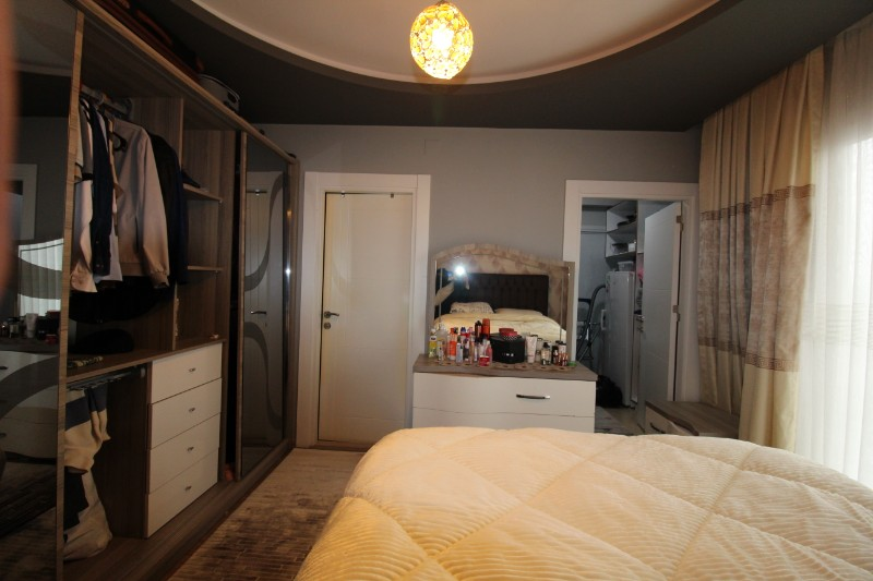 ASLAN'DAN MEZİTLİ'DE YÜKSEK KAT, FERAH CEPHELİ, 3+1 FIRSAT DAİRE