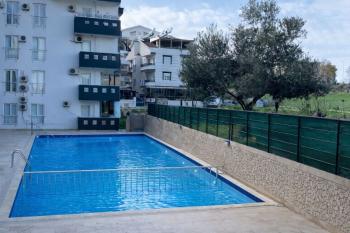 EFELER MAHALLESİ’NDE SATILIK 1+1 EŞYALI HAVUZLU ARA KAT DAİRE FİYAT: 3.650.000TL