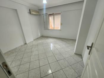 ÇAMLIK MAHALLESİ’NDE SATILIK 2+1 AÇIK MUTFAK DAİRE | DENİZE YÜRÜME MESAFESİNDE  Fiyat: 4.350.000 TL