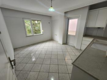 ÇAMLIK MAHALLESİ’NDE SATILIK 2+1 AÇIK MUTFAK DAİRE | DENİZE YÜRÜME MESAFESİNDE  Fiyat: 4.350.000 TL