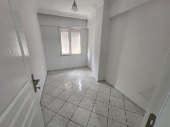 ÇAMLIK MAHALLESİ’NDE SATILIK 2+1 AÇIK MUTFAK DAİRE | DENİZE YÜRÜME MESAFESİNDE  Fiyat: 4.350.000 TL