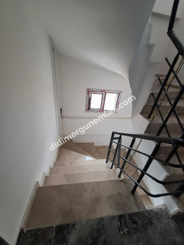 CUMHURİYET MAHALLESİ’NDE SATILIK 2+1 ARA KAT DAİRE  Fiyat: 4.250.000 TL