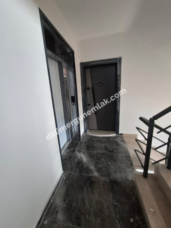 CUMHURİYET MAHALLESİ’NDE SATILIK 2+1 ARA KAT DAİRE  Fiyat: 4.250.000 TL