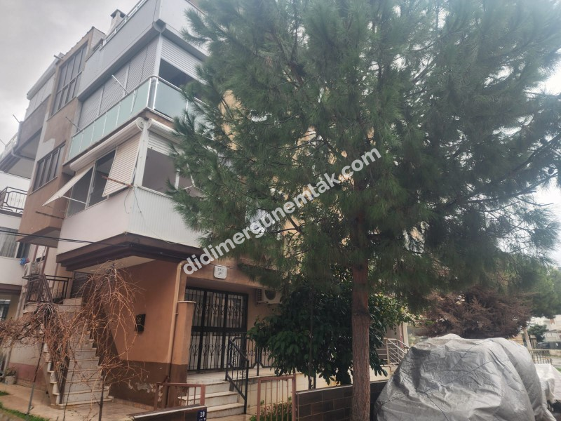 ÇAMLIK MAHALLESİ’NDE SATILIK 2+1 AÇIK MUTFAK DAİRE | DENİZE YÜRÜME MESAFESİNDE  Fiyat: 4.350.000 TL