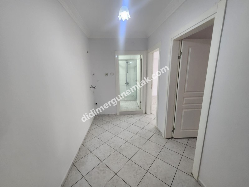 ÇAMLIK MAHALLESİ’NDE SATILIK 2+1 AÇIK MUTFAK DAİRE | DENİZE YÜRÜME MESAFESİNDE  Fiyat: 4.350.000 TL