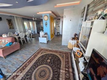 KUŞADASINDA ÖZEL HAVUZLU GENİŞ BAHÇELİ FUL DENİZ MANZARALI 3+1 VİLLA