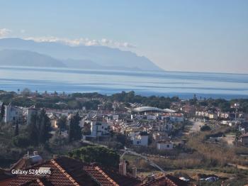 KUŞADASINDA ÖZEL HAVUZLU GENİŞ BAHÇELİ FUL DENİZ MANZARALI 3+1 VİLLA