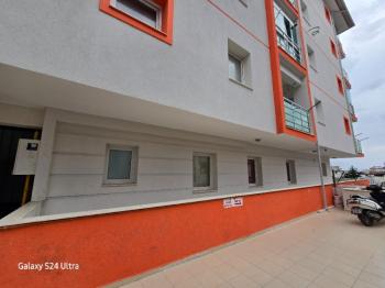 KUŞADASINDA GENİŞ MERKEZE YAKIN DOĞALGAZLI 3+1 SATILIK DAİRE