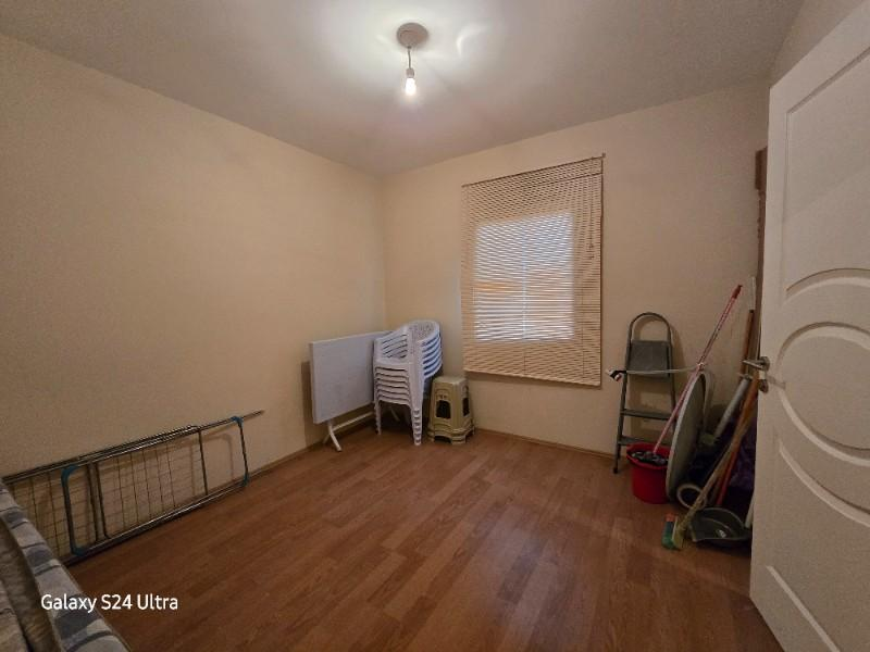 KUŞADASINDA GENİŞ MERKEZE YAKIN DOĞALGAZLI 3+1 SATILIK DAİRE