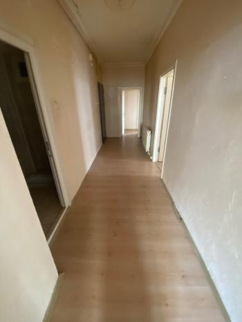 GÜVENAY - ÇORUM ULUKAVAK MAH. ADLİYE ARKASI  BAKIMLI 4+1 SATILIK DAİRE 