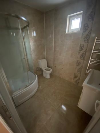 GÜVENAY - ÇORUM ULUKAVAK MAH. ADLİYE ARKASI  BAKIMLI 4+1 SATILIK DAİRE 