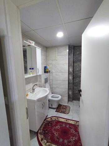 ÜNİVERSİTE BÖLGESİNDE SATILIK 2+0 DAİRE