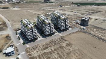 MİNARELİKÖY'DE  ARAÇ, DAİRE, ARSA TAKASINA AÇIK YENİ SIFIR SATILIK DAİERELER 