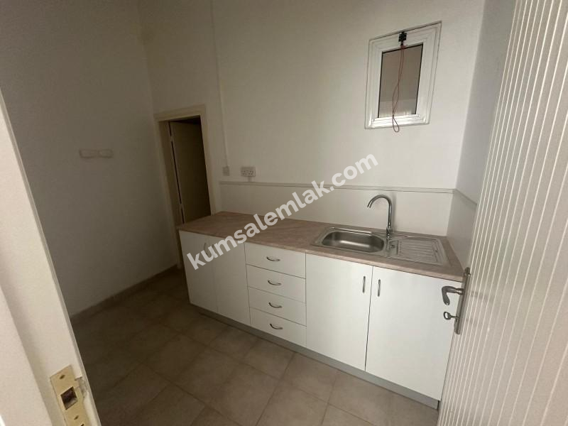 KIZILBAŞ'TA AYLIK ÖDEMELİ KİRALIK TİCARİ İŞ YERİ 