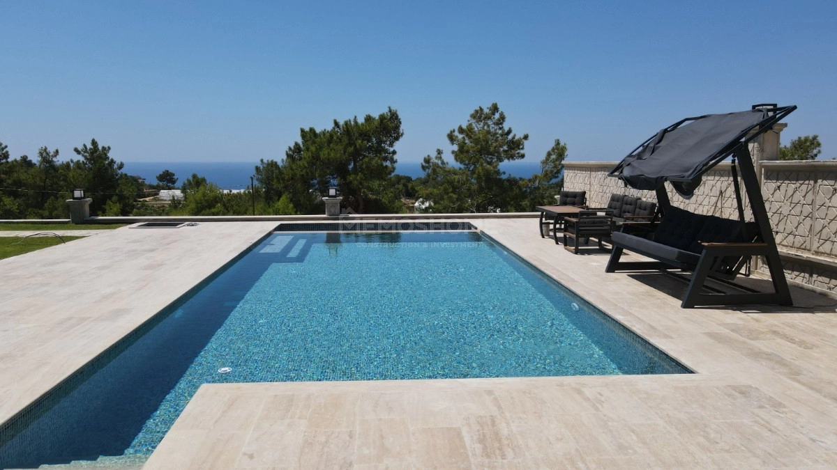 Luxuriöse Smart-Home-Villa in Incekum