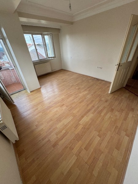 Akşemsettin'de 4+1 Boş Satılık Dubleks