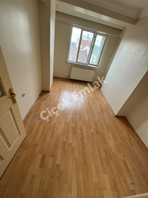 Akşemsettin'de 4+1 Boş Satılık Dubleks