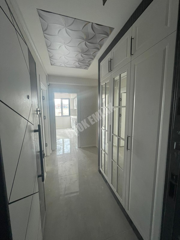 AFYON ÜÇOK EMLAKTAN FATİH MAH SATILIK SIFIR 3+1 LÜX GÜNEY CEPHE DAİRE