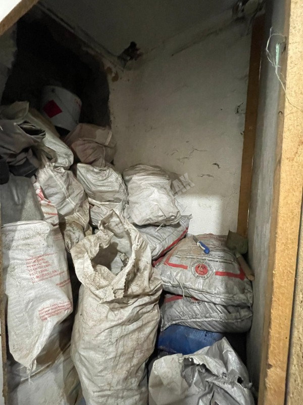 AFYON ÜÇOK EMLAKTAN BURMALI MAH SATILIK 2+1 65M²  MÜSTAKİL EV