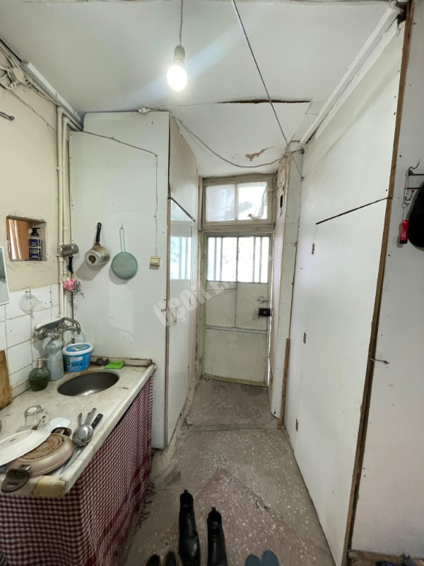 AFYON ÜÇOK EMLAKTAN BURMALI MAH SATILIK 2+1 65M²  MÜSTAKİL EV