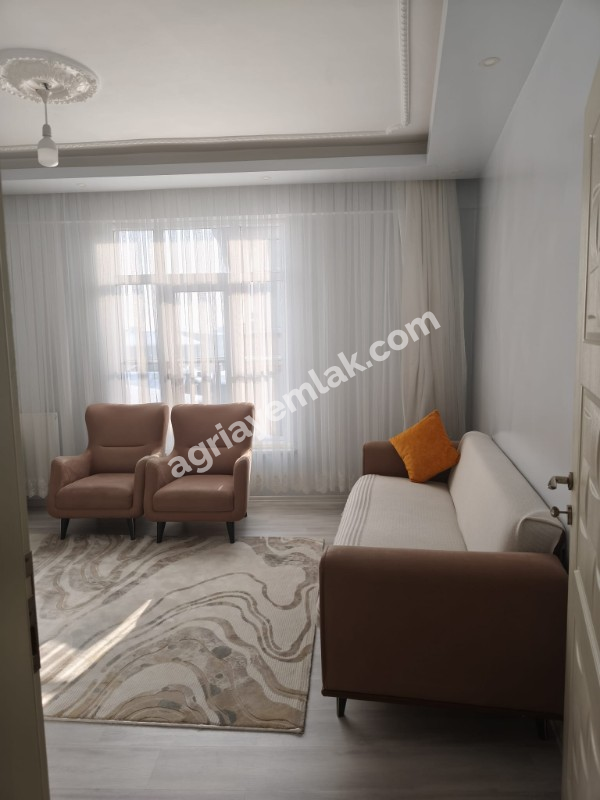 ESKİ KÜTÜPHANE YANINDA GÜNEY DOĞU CEPHELİ 4. KAT 150M2 SATILIK 3+1 DAİRE