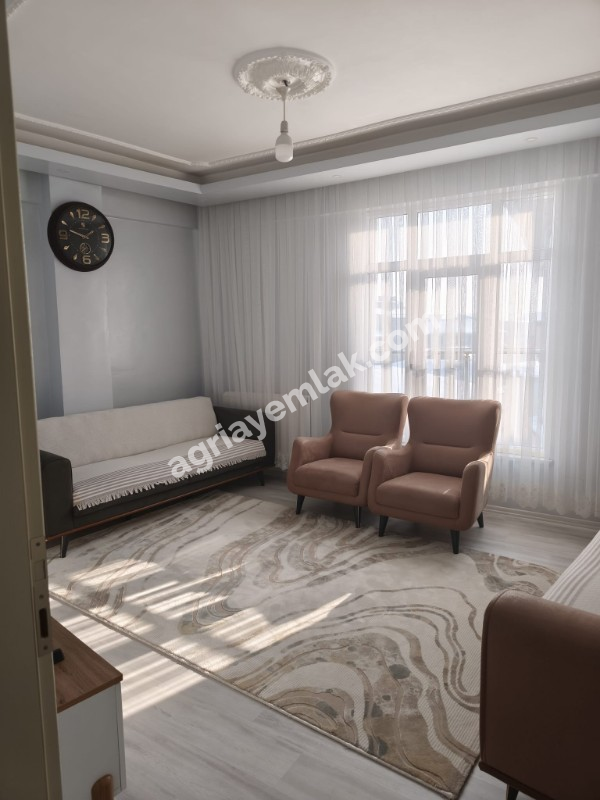 ESKİ KÜTÜPHANE YANINDA GÜNEY DOĞU CEPHELİ 4. KAT 150M2 SATILIK 3+1 DAİRE