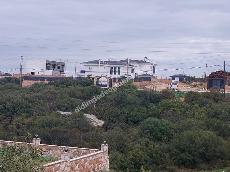 DİDİM YEŞİLTEPEDE SATILIK 700M2 İMARLI ARSA