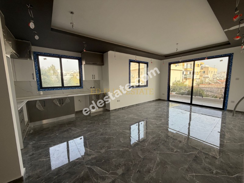 Lefkoşa Marmara Bölgesinde Ebeveyn Banyolu Satılık 2+1 Daireler