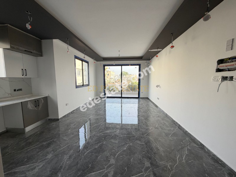 Lefkoşa Marmara Bölgesinde Ebeveyn Banyolu Satılık 2+1 Daireler